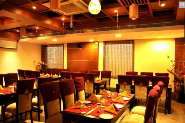 Hotel Dayal International, Jamshedpur Ngoại thất bức ảnh